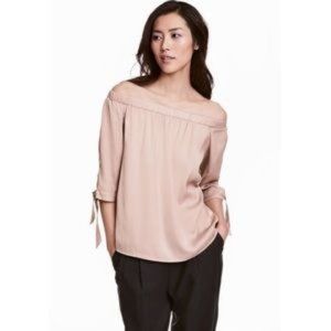 H&M Off The Shoulder Blouse